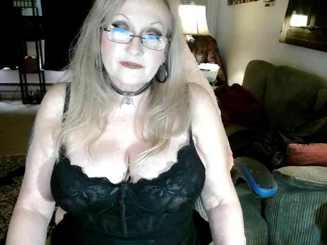Ava6j74 webcam
