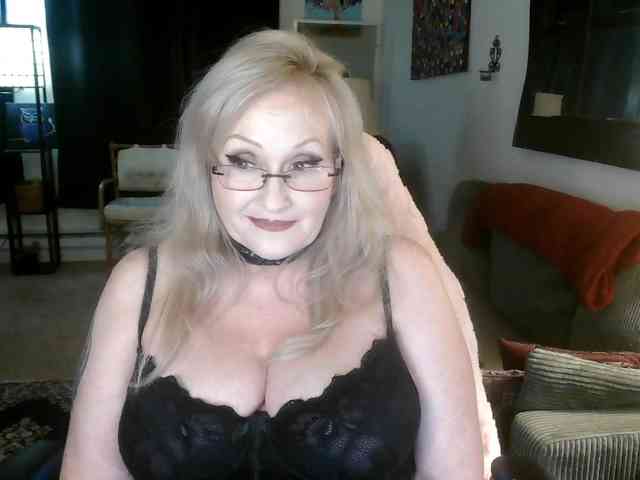 Ava6j74 webcam