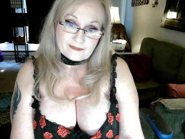 Ava6j74 webcam