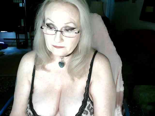 Ava6j74 webcam