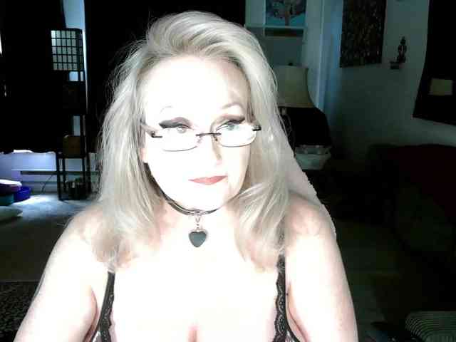Ava6j74 webcam