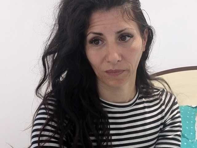 evacrisxxxx live cam on BongaCams
