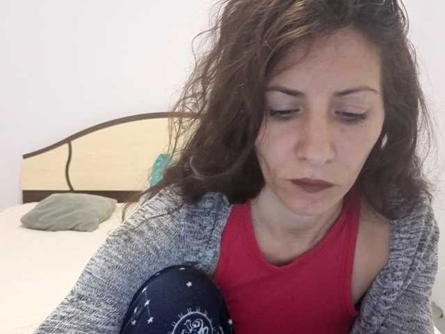 evacrisxxxx live cam preview