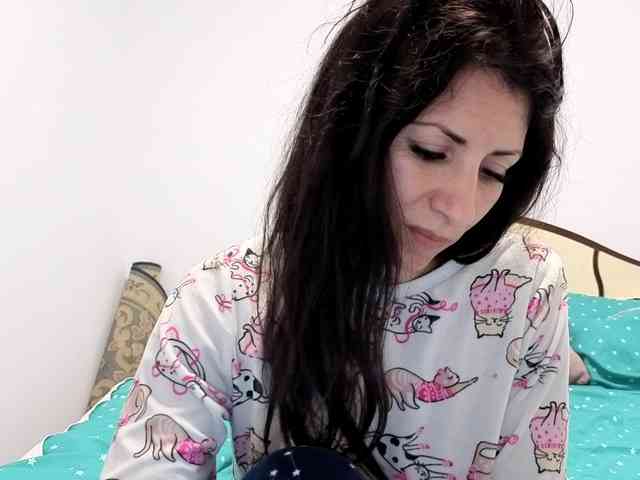 evacrisxxxx