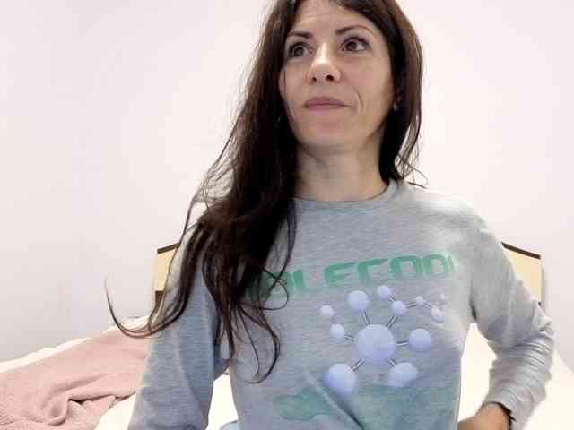 evacrisxxxx webcam
