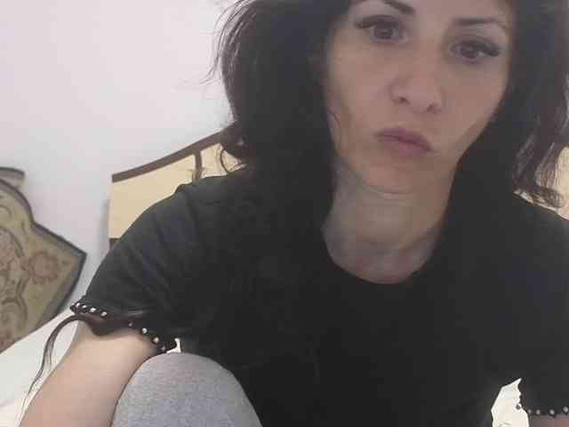 evacrisxxxx