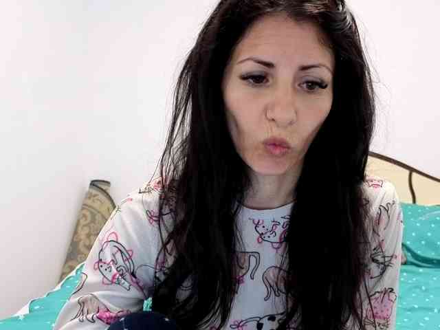 evacrisxxxx
