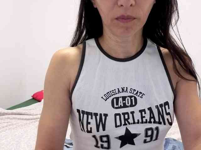 evacrisxxxx Sex Cam Show
