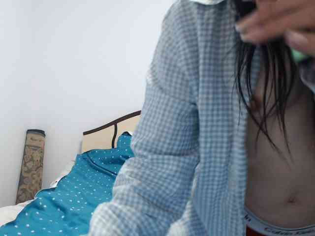 evacrisxxxx