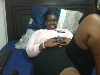 Sexyblacktits's Live Webcam