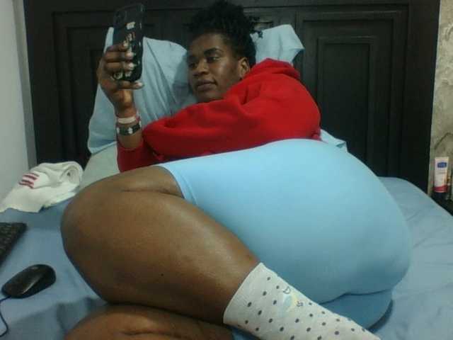 Sexyblacktits live cam on BongaCams