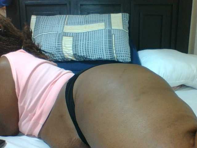 Sexyblacktits live cam on BongaCams
