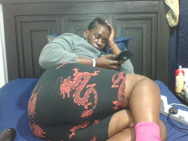 Sexyblacktits's BongaCams show and profile