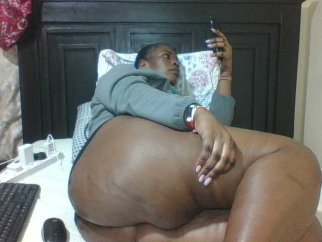 Sexyblacktits live cam on BongaCams