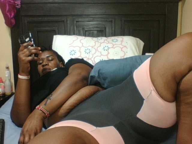 Sexyblacktits live cam on BongaCams