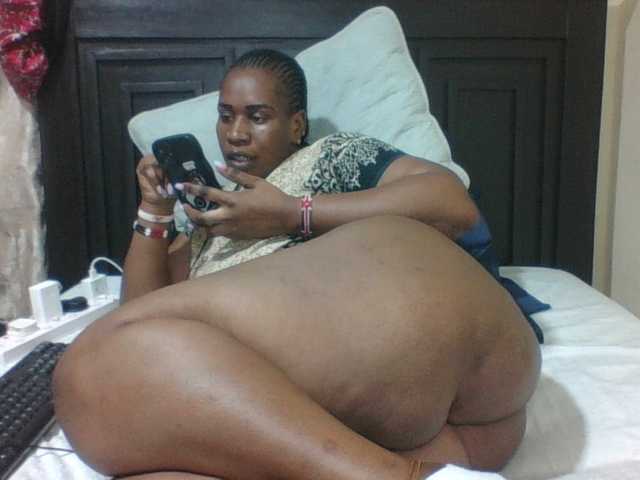 Sexyblacktits live cam on BongaCams