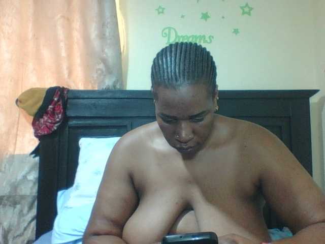 Sexyblacktits live webcam show