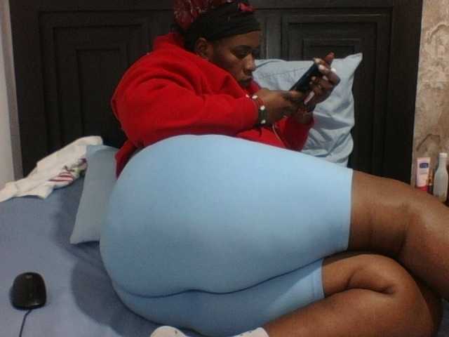 Sexyblacktits live cam on BongaCams