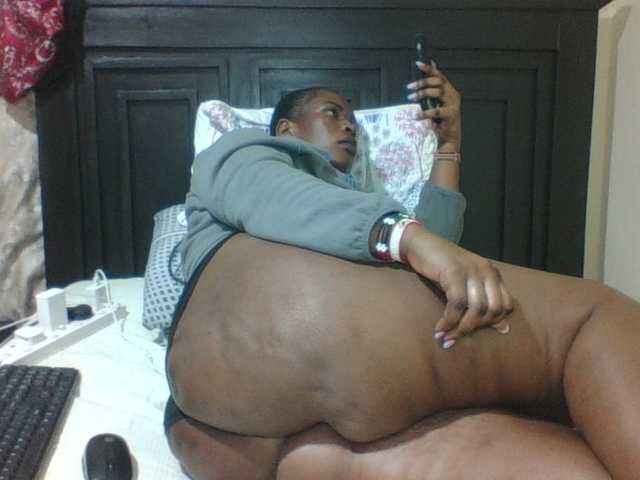 Sexyblacktits live cam on BongaCams