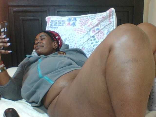 Sexyblacktits Live Cam pe BongaCams