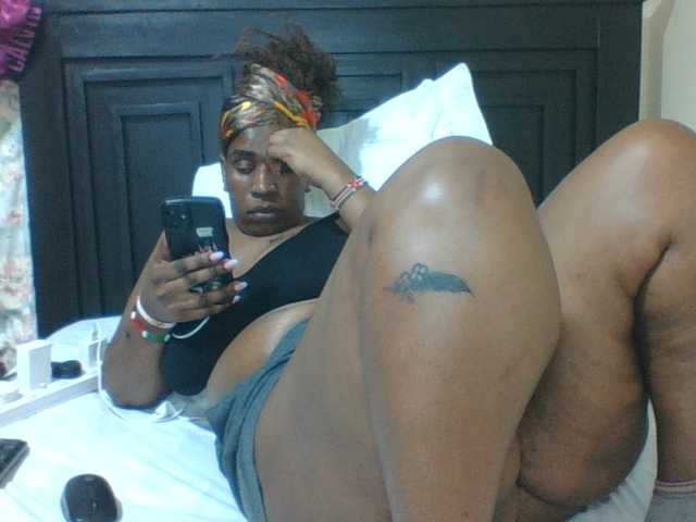 Sexyblacktits live cam