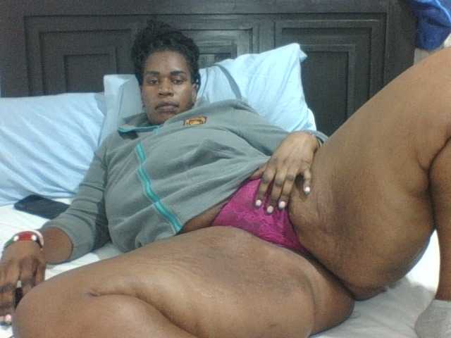 Sexyblacktits live cam on BongaCams