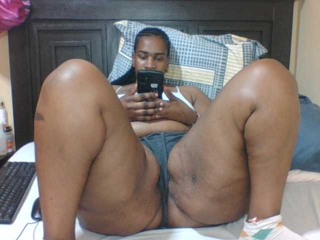 Sexyblacktits — вебкам-модель