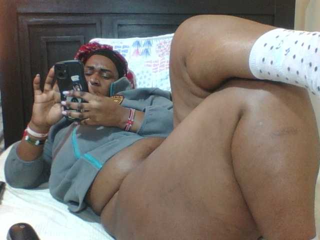 Sexyblacktits live cam on BongaCams
