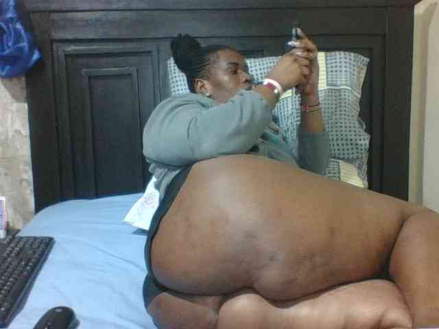 Sexyblacktits webcam