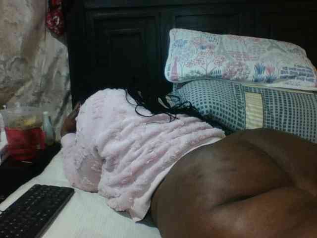Sexyblacktits webcam