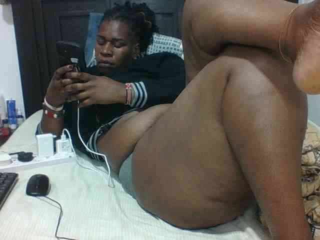 Sexyblacktits webcam