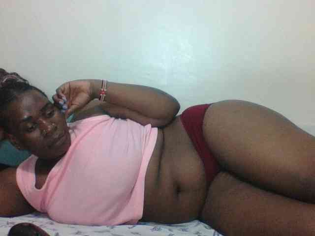 Sexyblacktits webcam