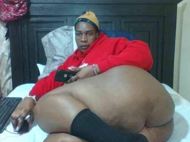 Sexyblacktits webcam