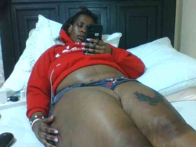 Sexyblacktits webcam