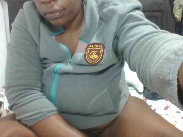 Sexyblacktits webcam