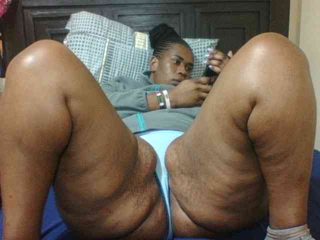 Sexyblacktits webcam