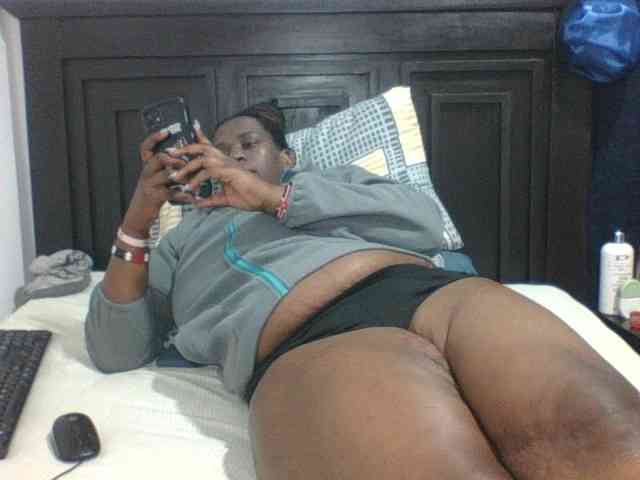 Sexyblacktits webcam