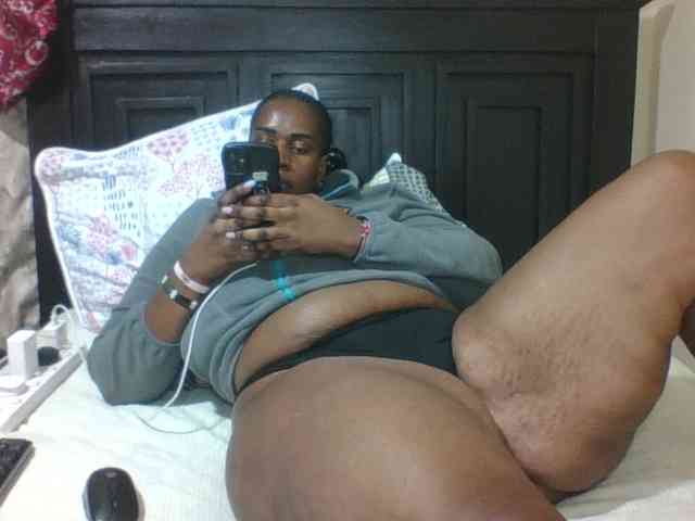 Sexyblacktits webcam