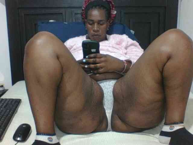 Sexyblacktits webcam
