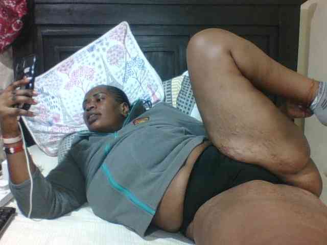 Sexyblacktits webcam