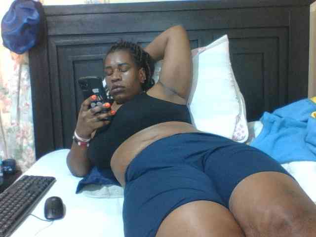 Sexyblacktits webcam