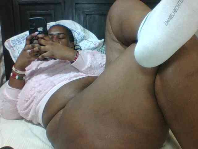 Sexyblacktits webcam