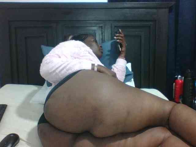 Sexyblacktits webcam