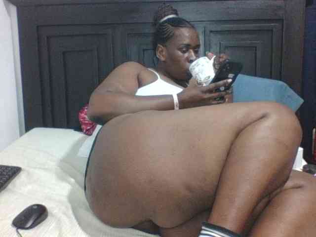 Sexyblacktits webcam