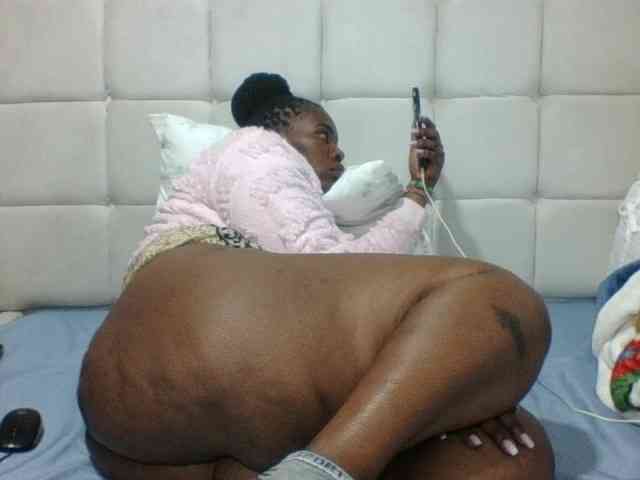 Sexyblacktits webcam
