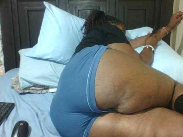 Sexyblacktits webcam
