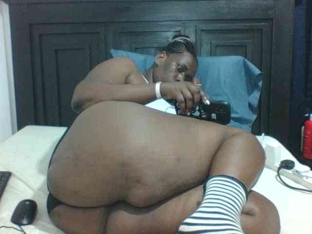 Sexyblacktits webcam