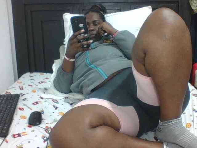 Sexyblacktits webcam