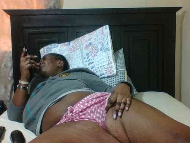 Sexyblacktits webcam