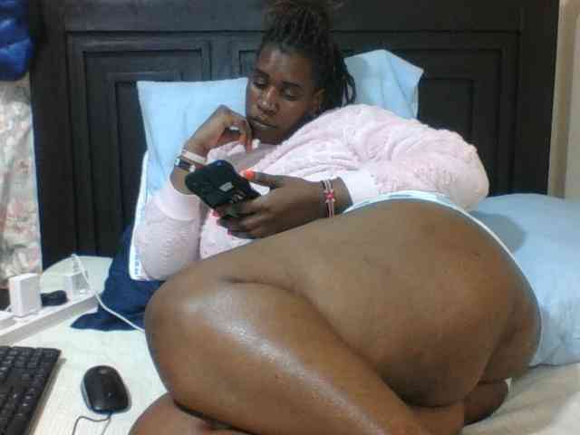 Sexyblacktits webcam